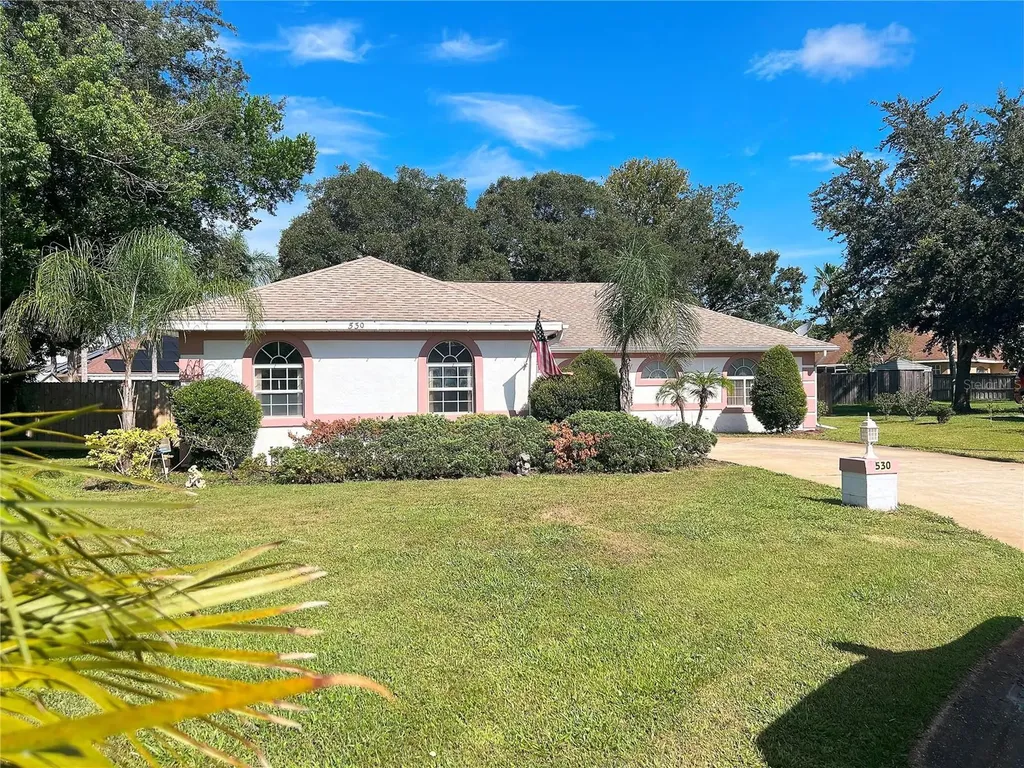 530 Archwood Drive Debary FL 32713