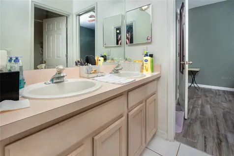 1057 Shawnda Lane Kissimmee FL 34744