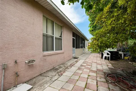 1057 Shawnda Lane Kissimmee FL 34744