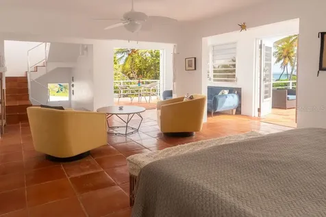 296 Bravos De Boston Vieques PR 00765