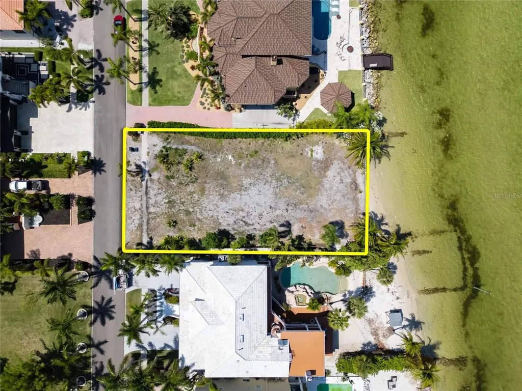 1013 Symphony Isles Boulevard Apollo Beach FL 33572