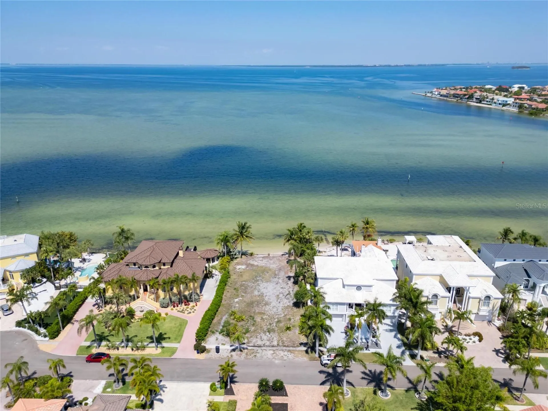 1013 Symphony Isles Boulevard Apollo Beach FL 33572
