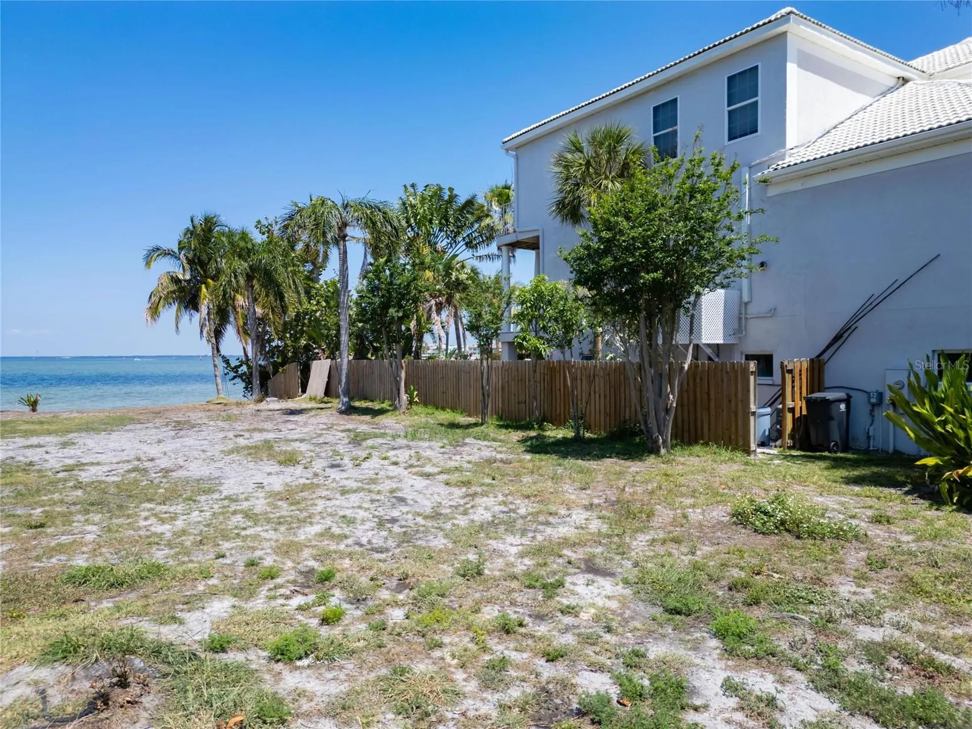 1013 Symphony Isles Boulevard Apollo Beach FL 33572