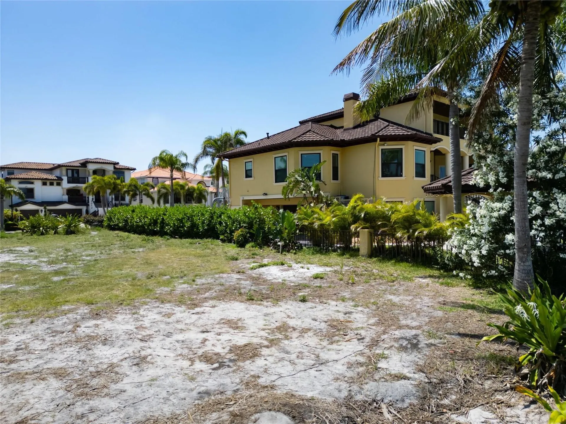 1013 Symphony Isles Boulevard Apollo Beach FL 33572