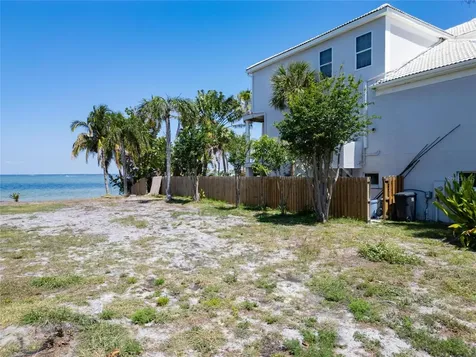 1013 Symphony Isles Boulevard Apollo Beach FL 33572