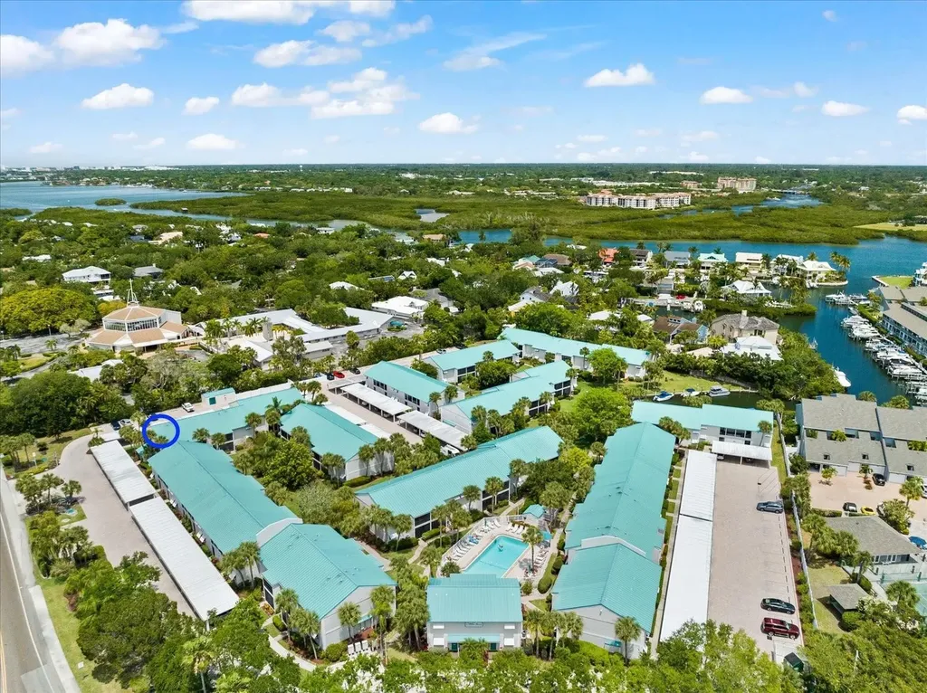 5641 Midnight Pass Road Sarasota FL 34242