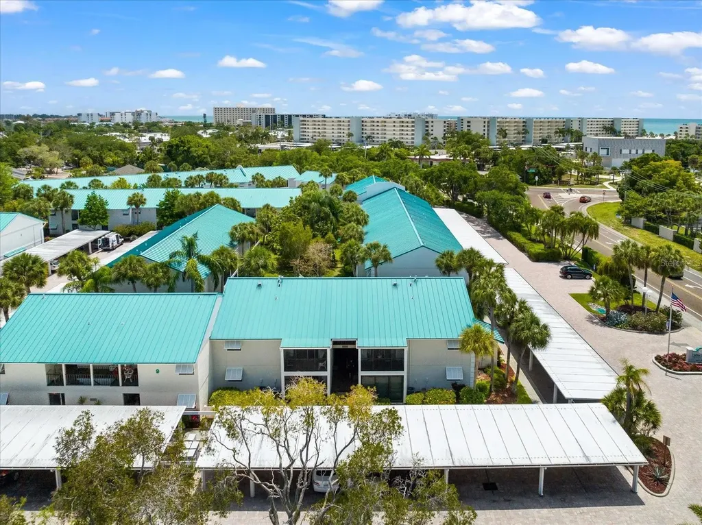 5641 Midnight Pass Road Sarasota FL 34242