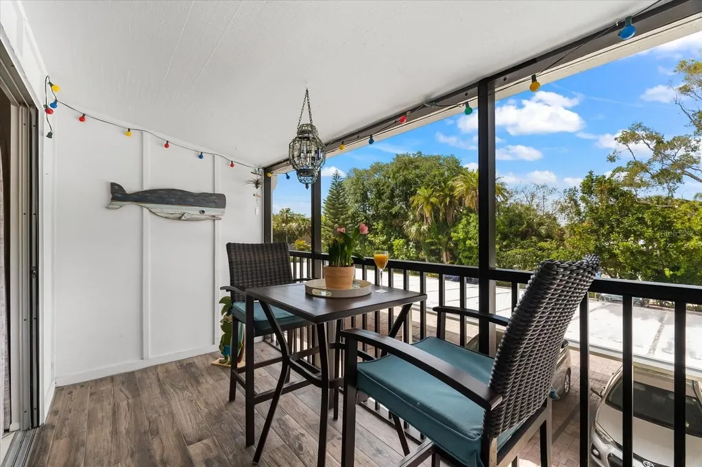 5641 Midnight Pass Road Sarasota FL 34242