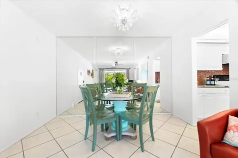 5641 Midnight Pass Road Sarasota FL 34242
