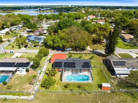 806 Lake Villa Way Haines City FL 33844