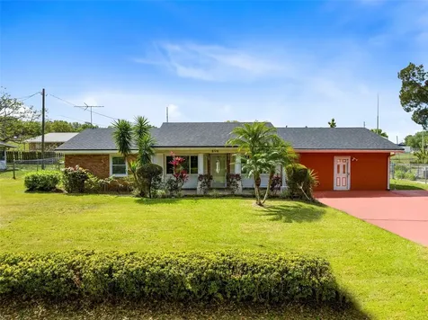 806 Lake Villa Way Haines City FL 33844