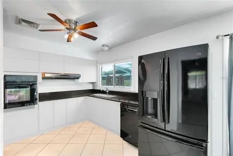 806 Lake Villa Way Haines City FL 33844