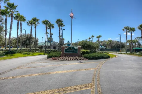 19207 Cinnamon Ridge Way Tampa FL 33647