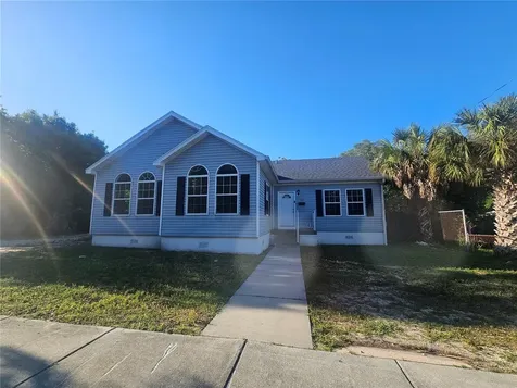762 35th Avenue S St Petersburg FL 33705
