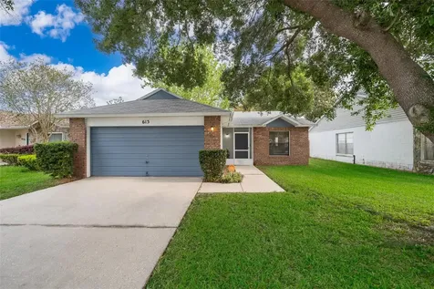 613 Oak Manor Circle Orlando FL 32825