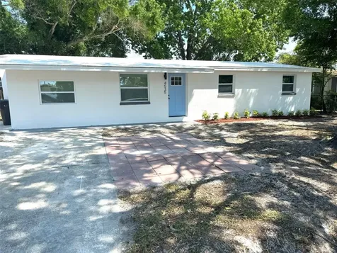 4535 W Henry Avenue Tampa FL 33614