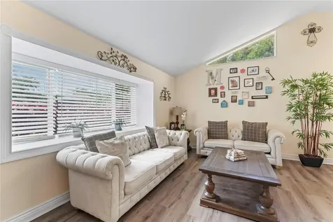3209 Rowan Lane Tampa FL 33618