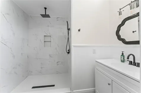 3209 Rowan Lane Tampa FL 33618