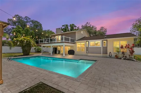 3209 Rowan Lane Tampa FL 33618