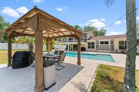 3209 Rowan Lane Tampa FL 33618