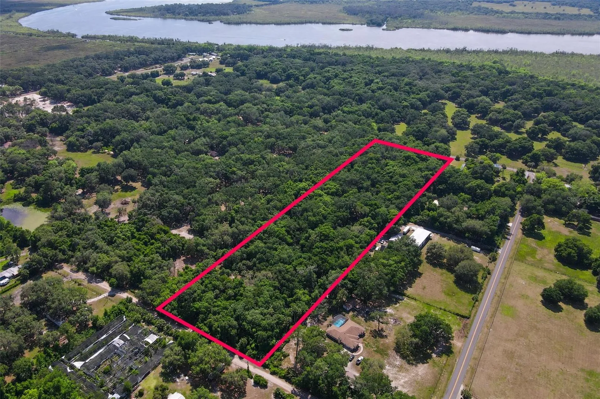 Emeralda Island Road Leesburg FL 34788