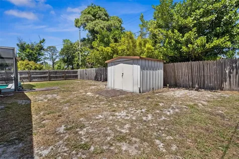 2421 67th Avenue S St Petersburg FL 33712