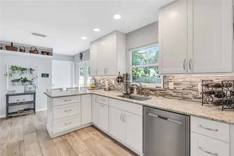 3125 Woodmont Drive Sarasota FL 34232