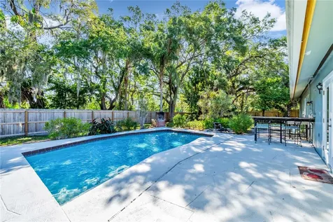 3125 Woodmont Drive Sarasota FL 34232