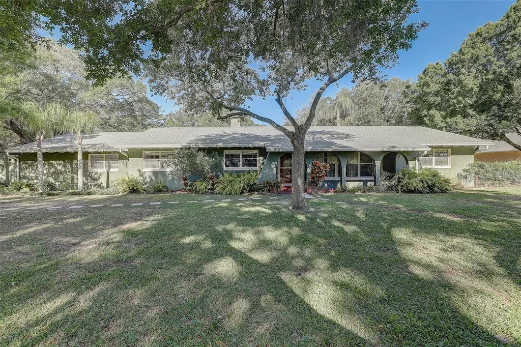2320 Gunn Road Kissimmee FL 34746