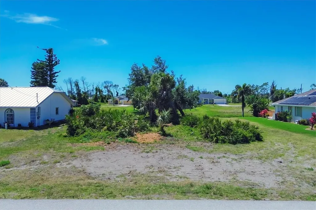 174 Mariner Lane Rotonda West FL 33947