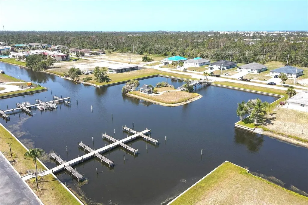 174 Mariner Lane Rotonda West FL 33947