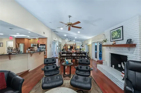 453 Twisting Pine Circle Longwood FL 32779