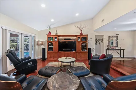 453 Twisting Pine Circle Longwood FL 32779