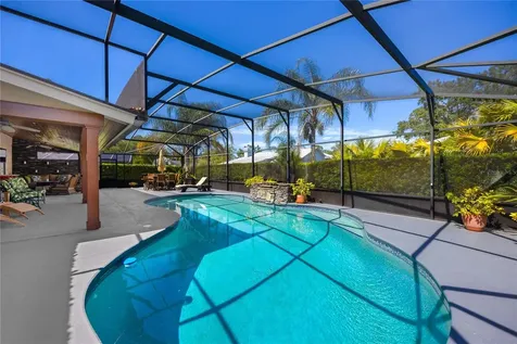 453 Twisting Pine Circle Longwood FL 32779