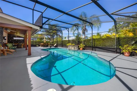 453 Twisting Pine Circle Longwood FL 32779