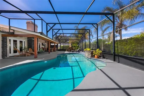 453 Twisting Pine Circle Longwood FL 32779