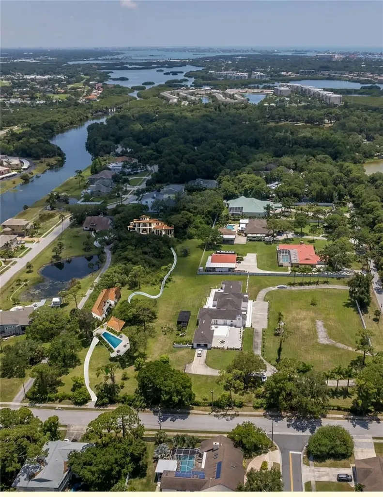8181 98th Street Seminole FL 33777