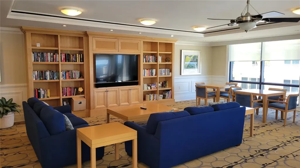 50 Central Avenue Sarasota FL 34236