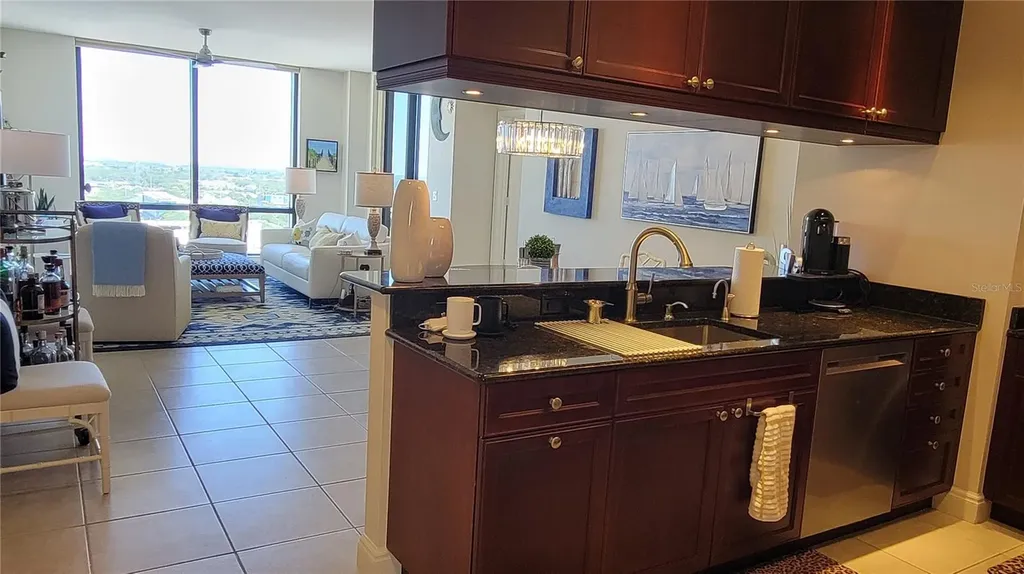 50 Central Avenue Sarasota FL 34236
