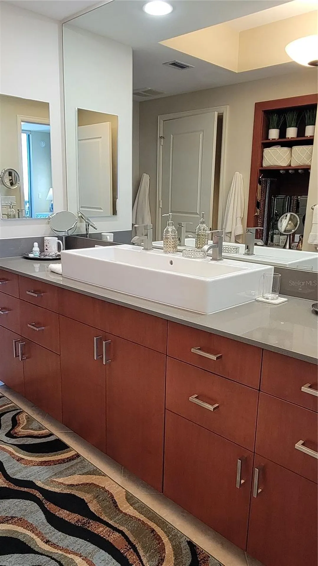 50 Central Avenue Sarasota FL 34236