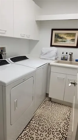 50 Central Avenue Sarasota FL 34236