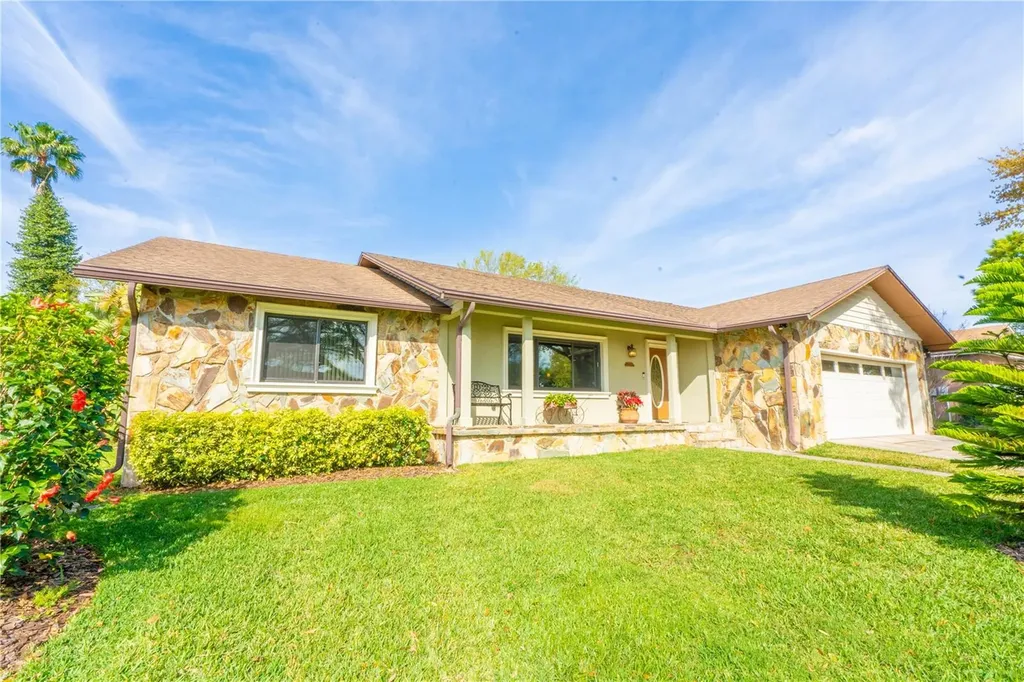 207 Hartridge Hills Court Winter Haven FL 33881