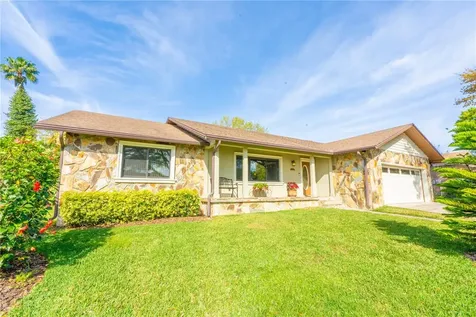 207 Hartridge Hills Court Winter Haven FL 33881