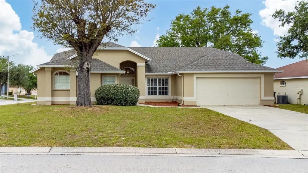 171 Winsor Avenue Davenport FL 33837