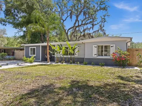 1911 E Clinton Street Tampa FL 33610