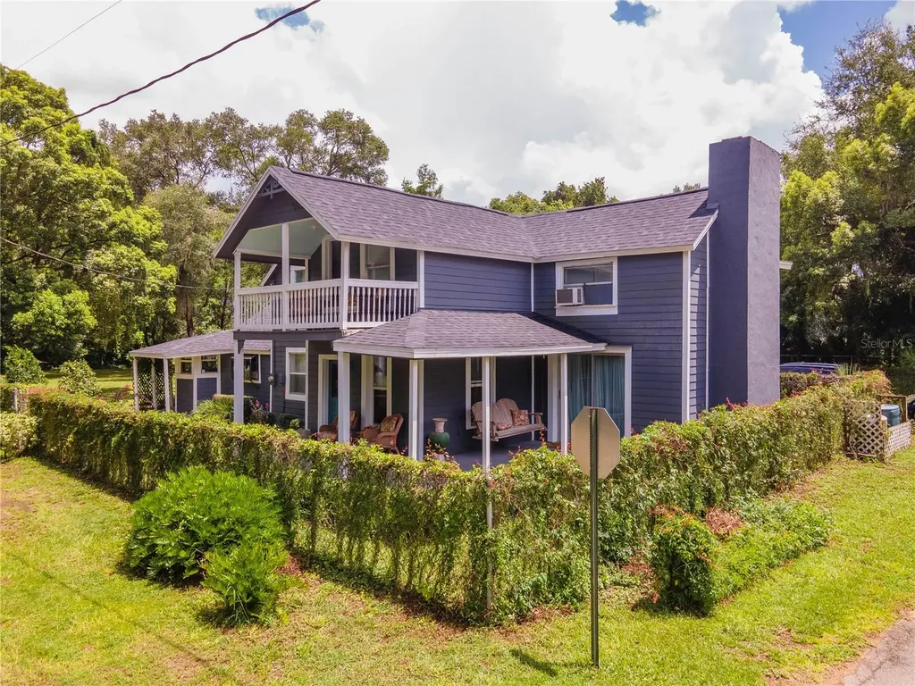 601 E Boyleston Street Interlachen FL 32148