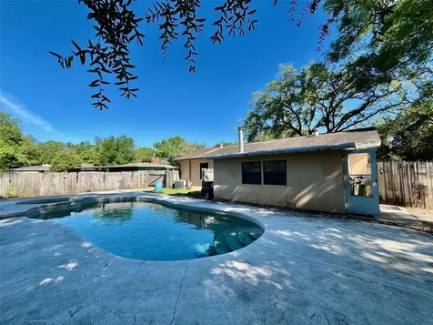 118 W Wildwood Street Tampa FL 33613