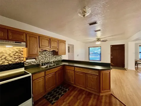 118 W Wildwood Street Tampa FL 33613