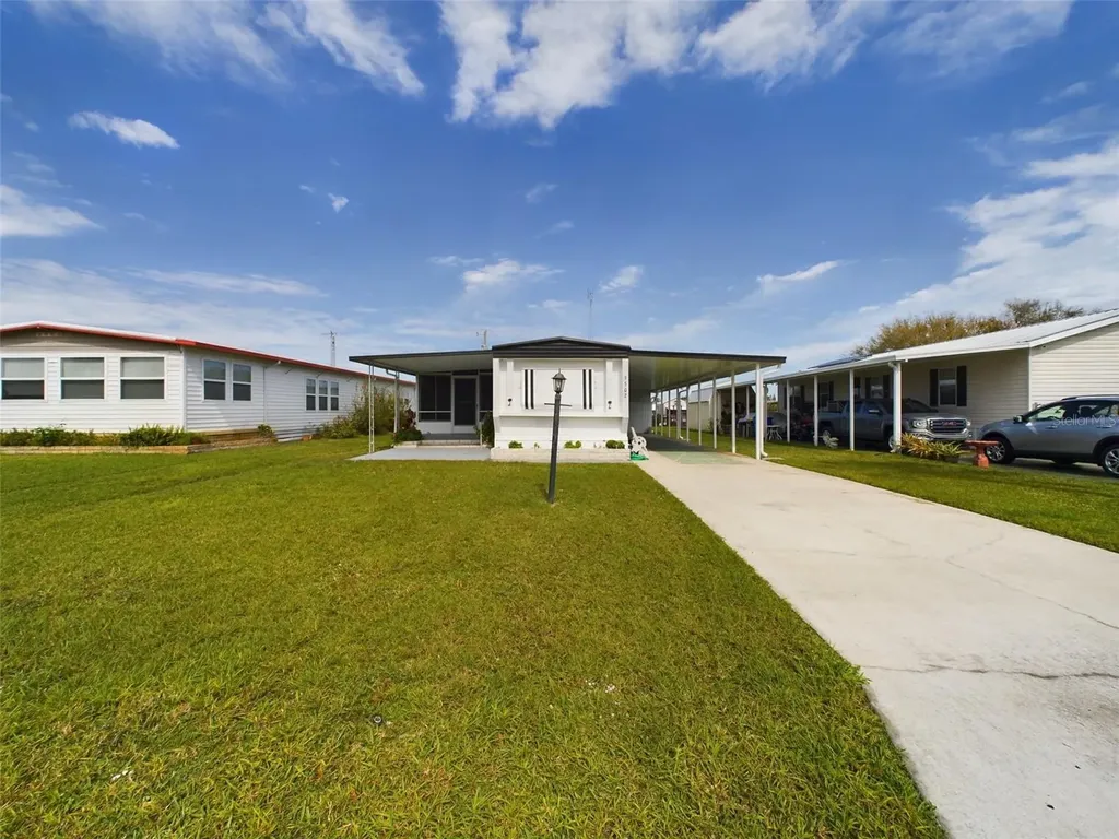 3502 Delaware Avenue Sebring FL 33870