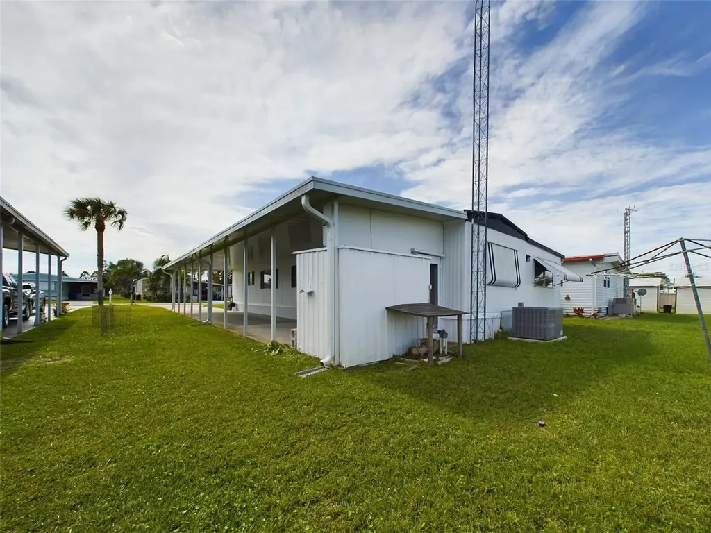 3502 Delaware Avenue Sebring FL 33870